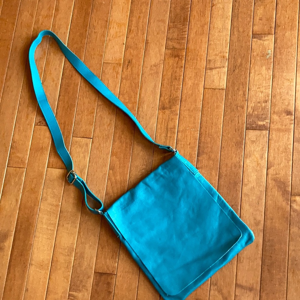 Genuine teal leather Women’s purse
